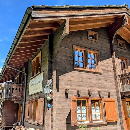 Zermattmountainchalet Tambiel Apartman